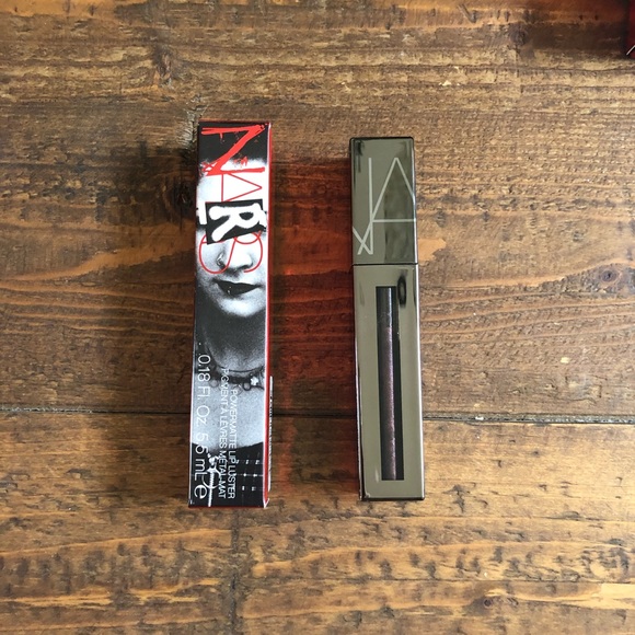 NARS powermatte lip luster in blackheart - Picture 2 of 2